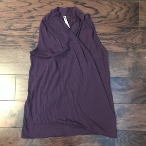 Fabletics deep purple tank